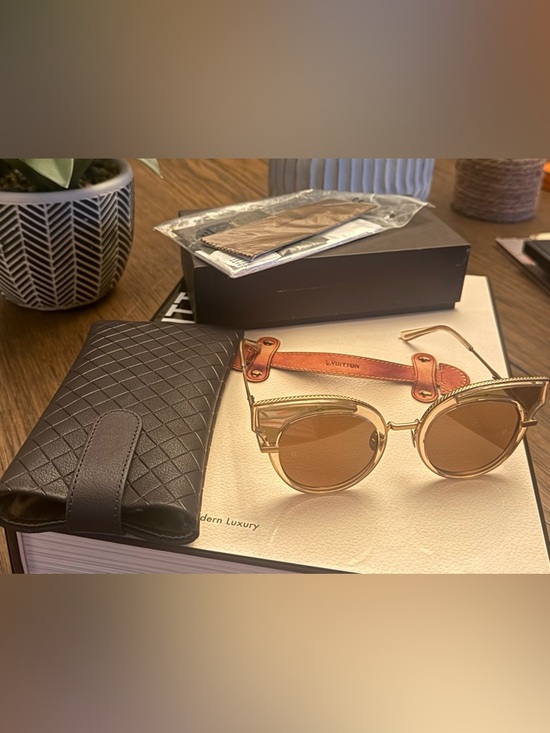Bottega Veneta Accessories - Bottega Veneta Gold Frame Sunglasses with Brown Lenses
